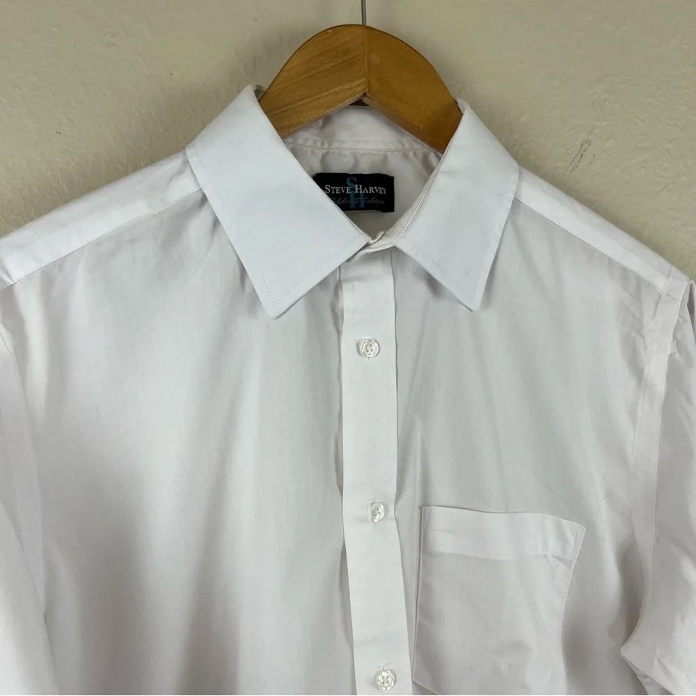 Steve Harvey Celebrity Edition Solid White Dress Shirt Size Large 34 / 35 - Picture 2 of 4
